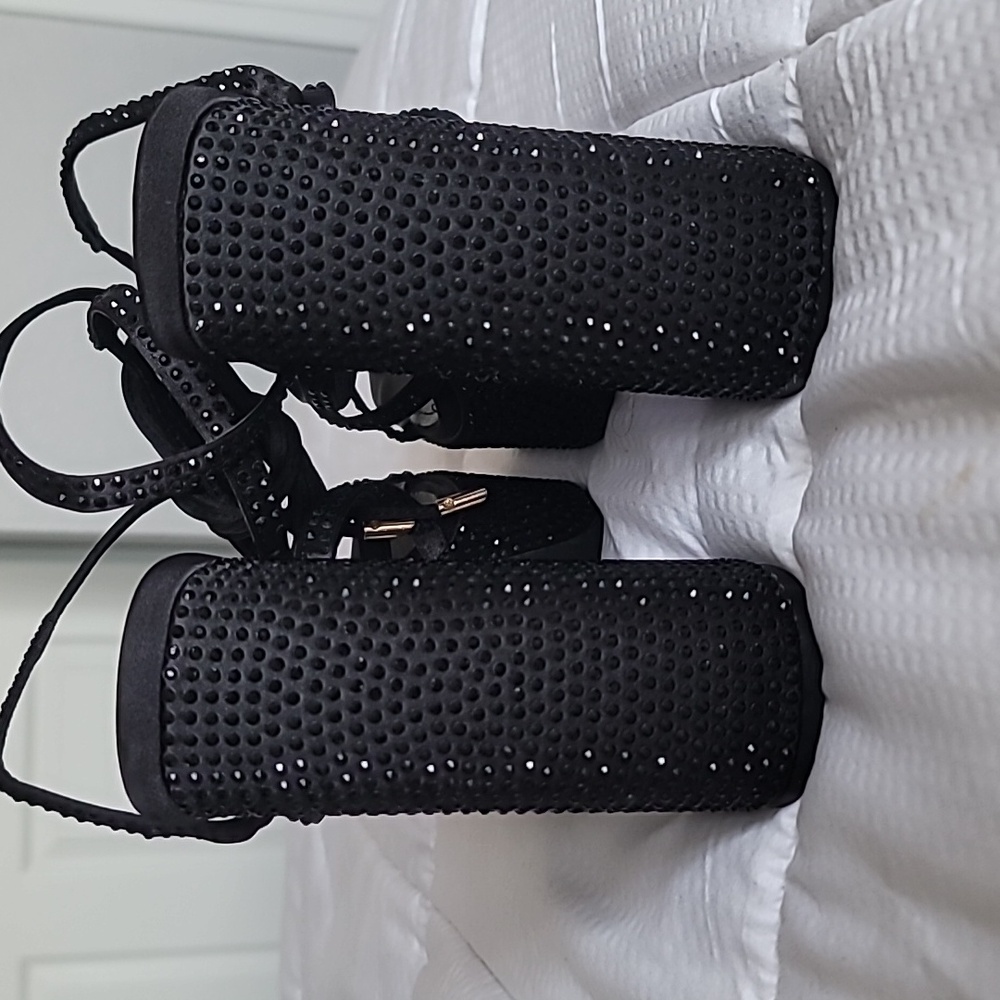 NWOT: Platform heels - Picture 4 of 8